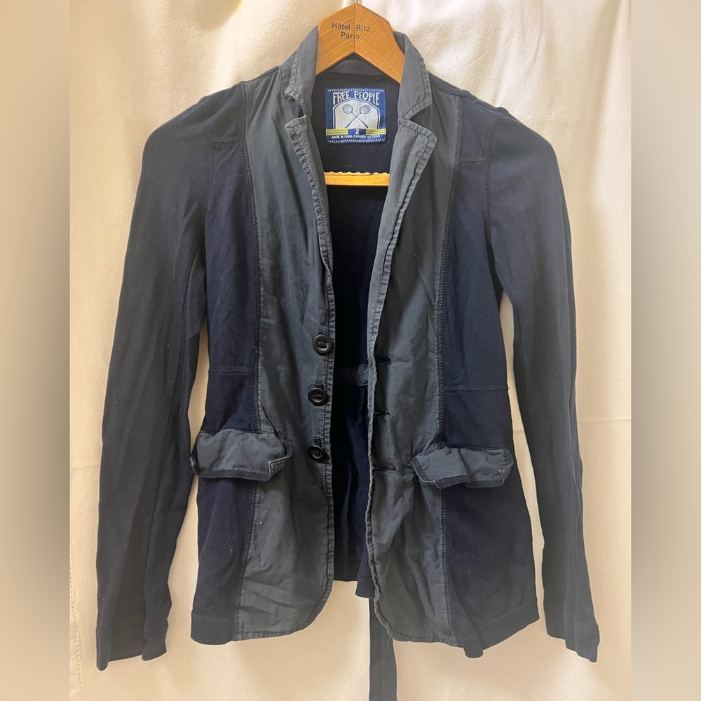 EUC Free People T-Shirt Blazer. Size 2